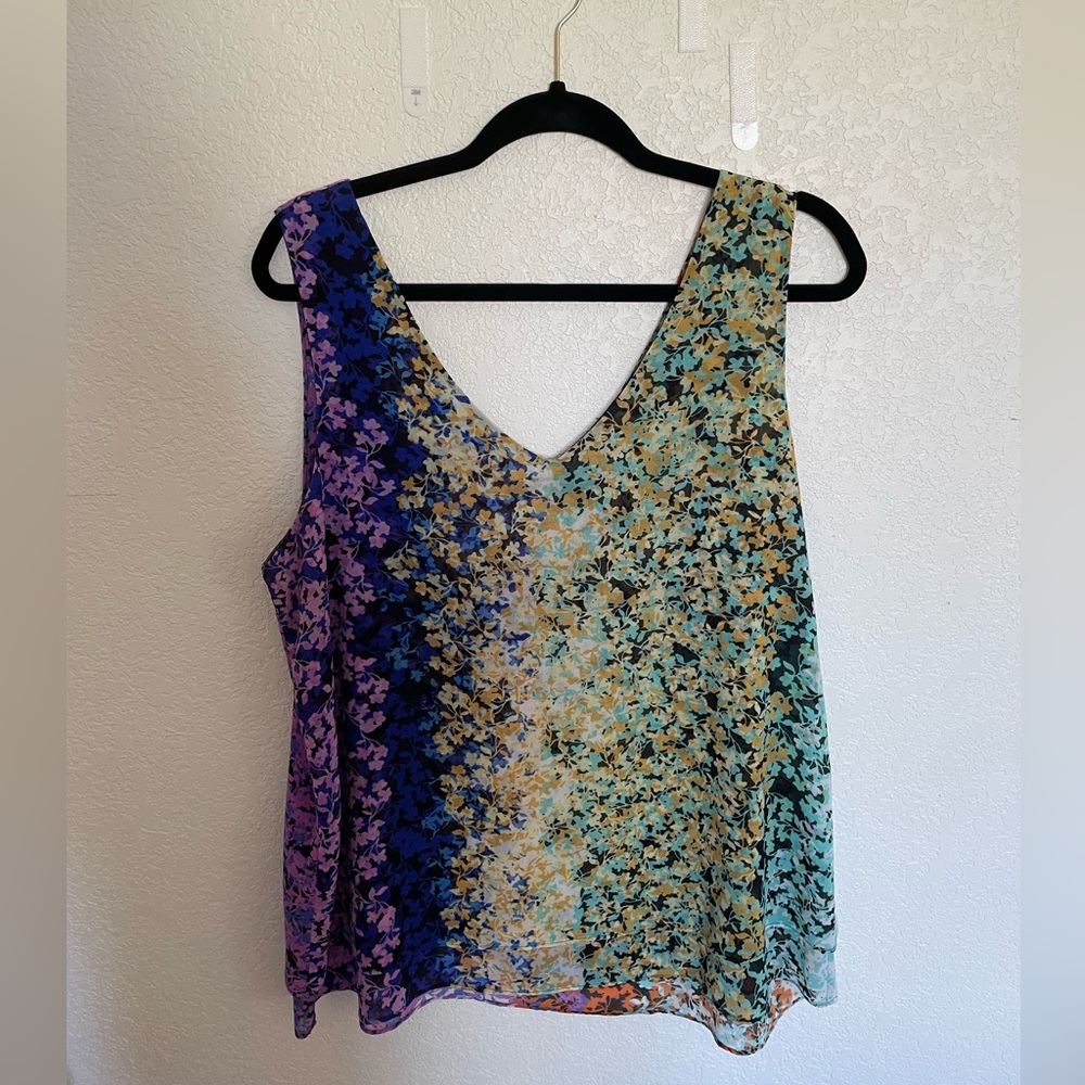Cabi muti color floral tank